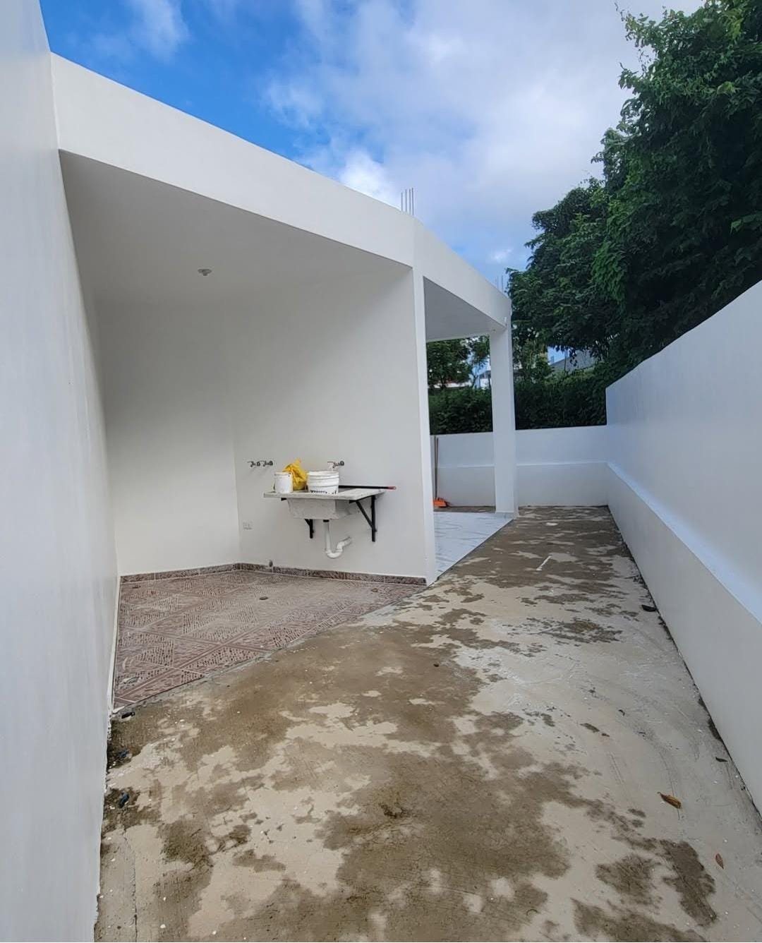 Casa en Venta con Vista a la Montaña y Potencial de Ampliación en Zona Residencial Tranquila